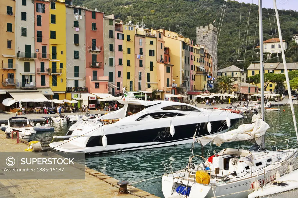 Italy, Liguria, Portovenere, Colourful harbour scene