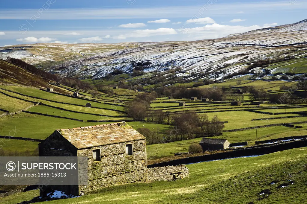 UK - England, Yorkshire, Swaledale, View over Yorkshire Dales in winter