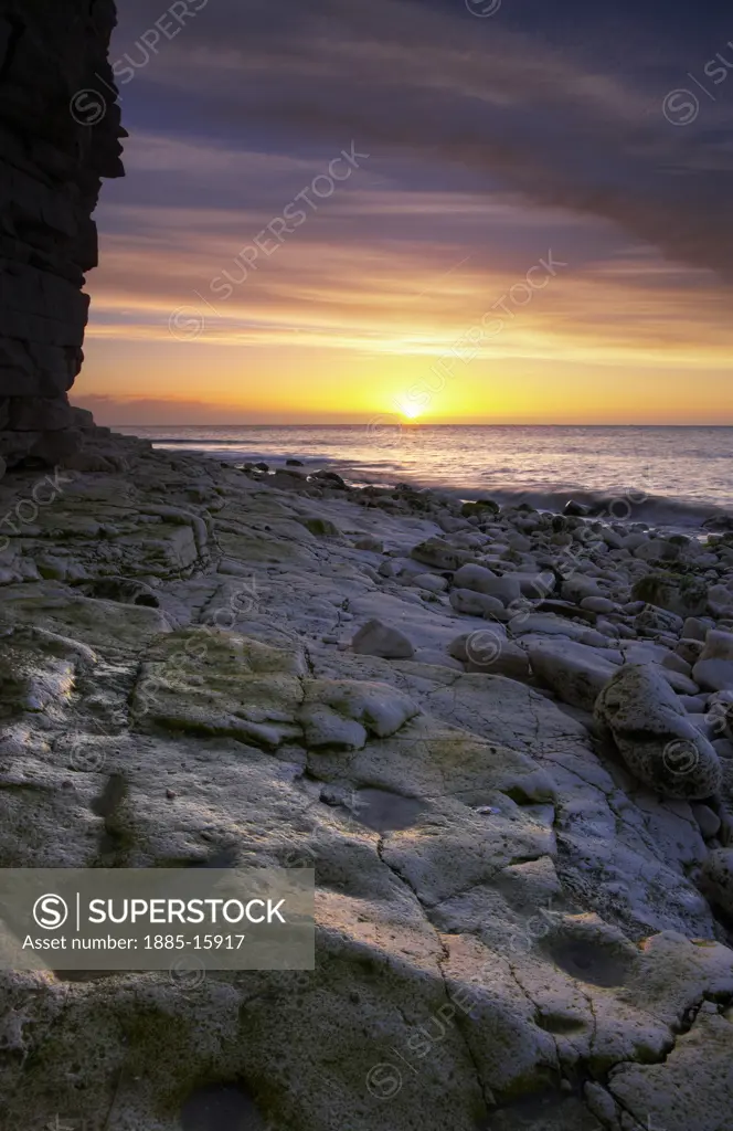 UK - England, Yorkshire, Flamborough Head - near, Sunrise over the North Sea