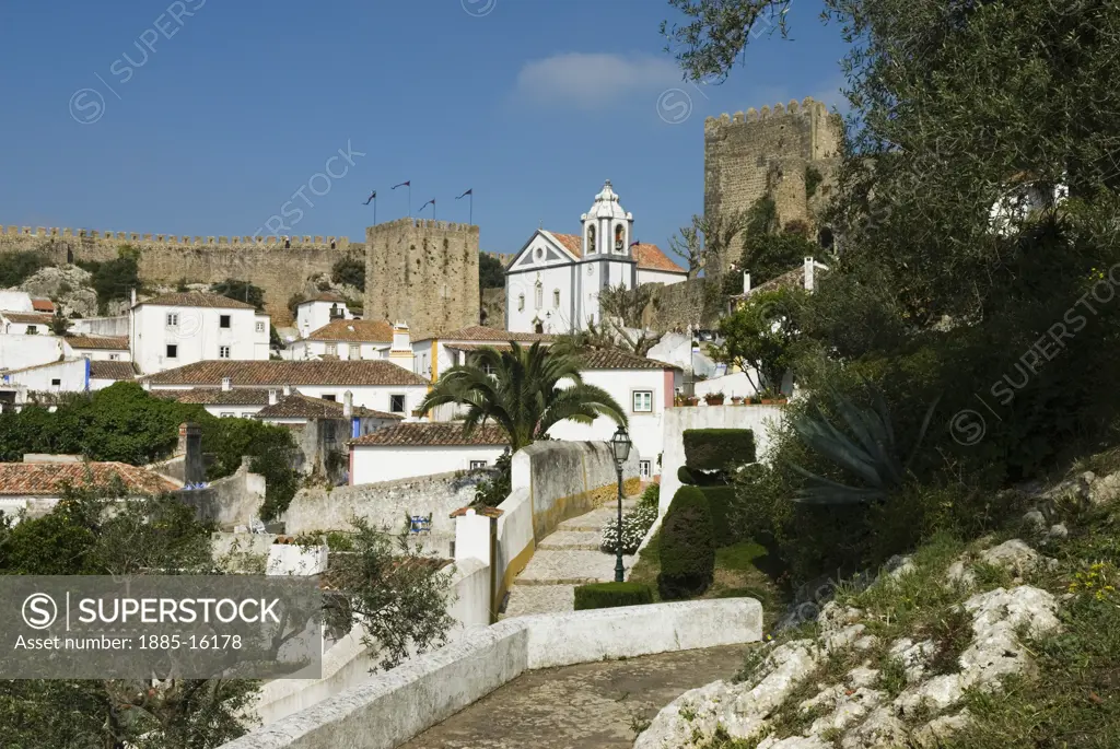 Portugal, Estremadura, Obidos, View over old walled town 