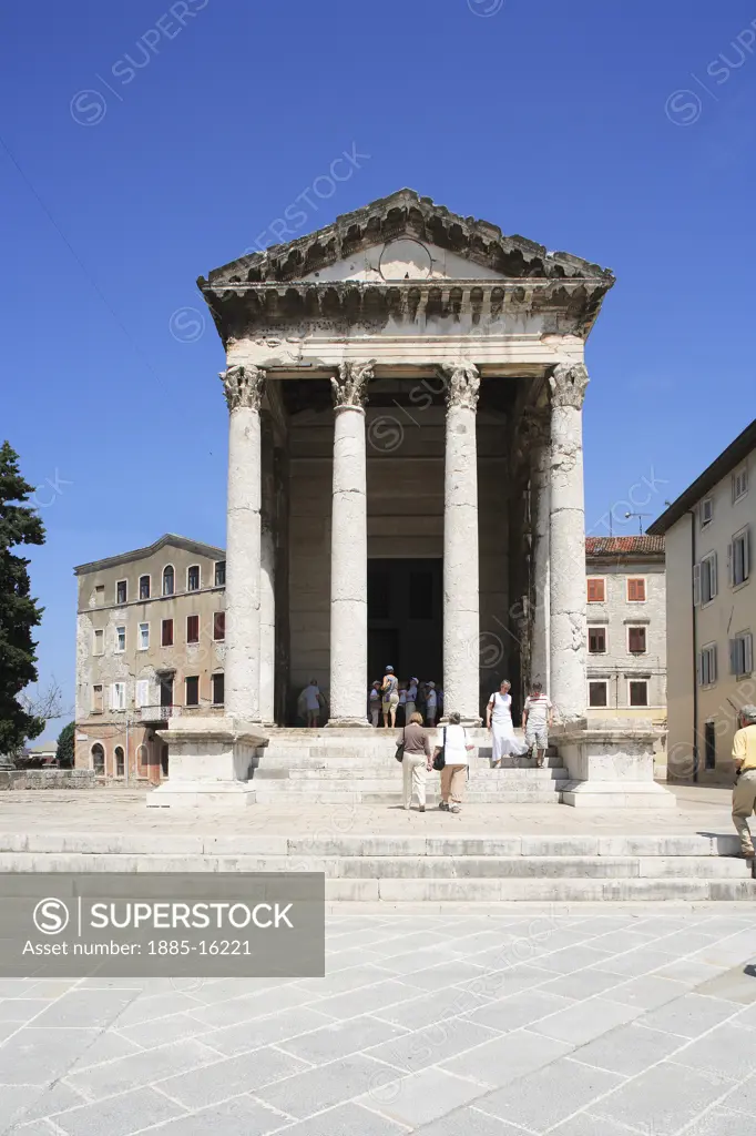 Croatia, Istria, Pula, Temple of Augustus
