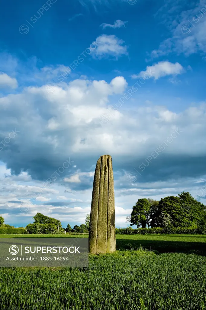 UK - England, Yorkshire, Boroughbridge, Devils's Arrows - standing stones