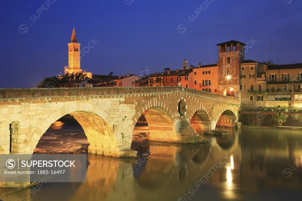 Italy, Veneto, Verona, Bridge over River Adige at night