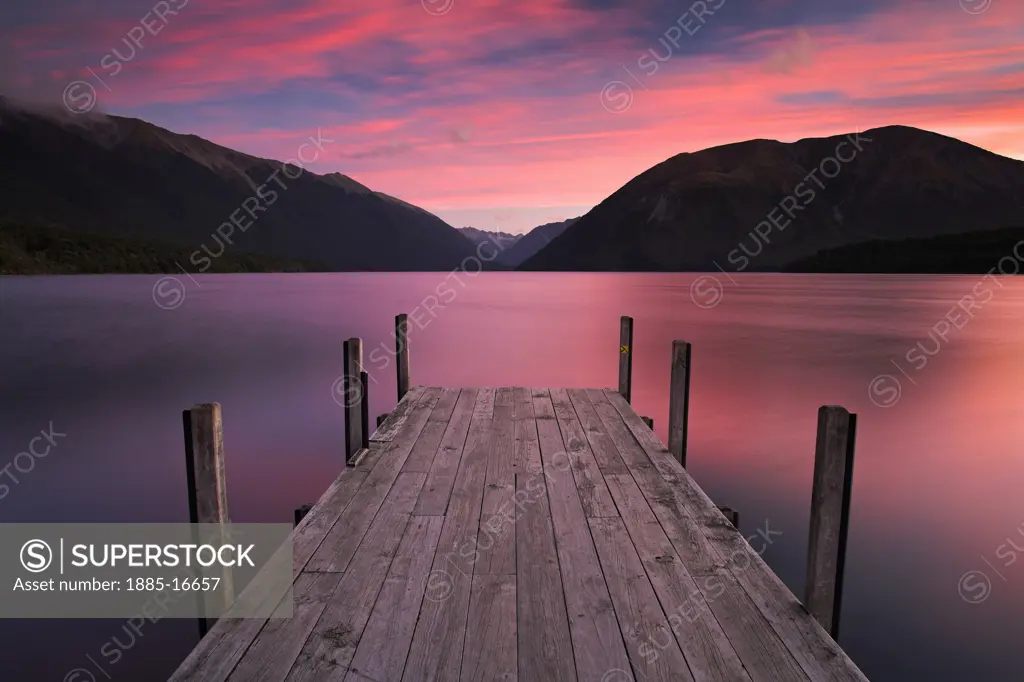 New Zealand, South Island, Nelson Lakes, Sunset over Lake Rotoiti