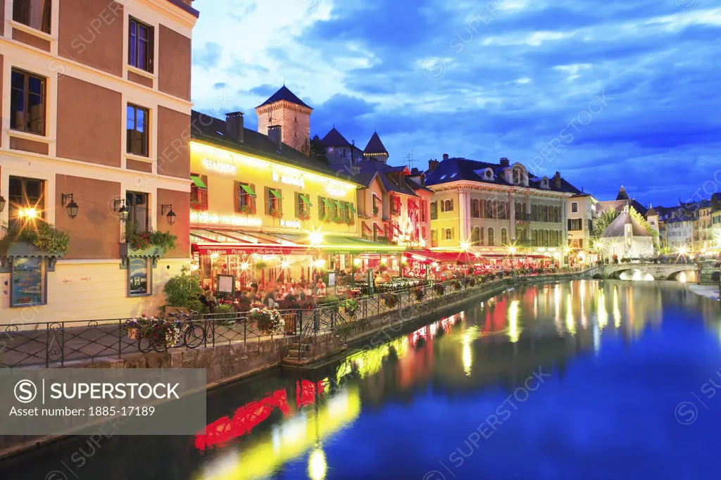 France, Rhone Alpes, Annecy, Annecy at night