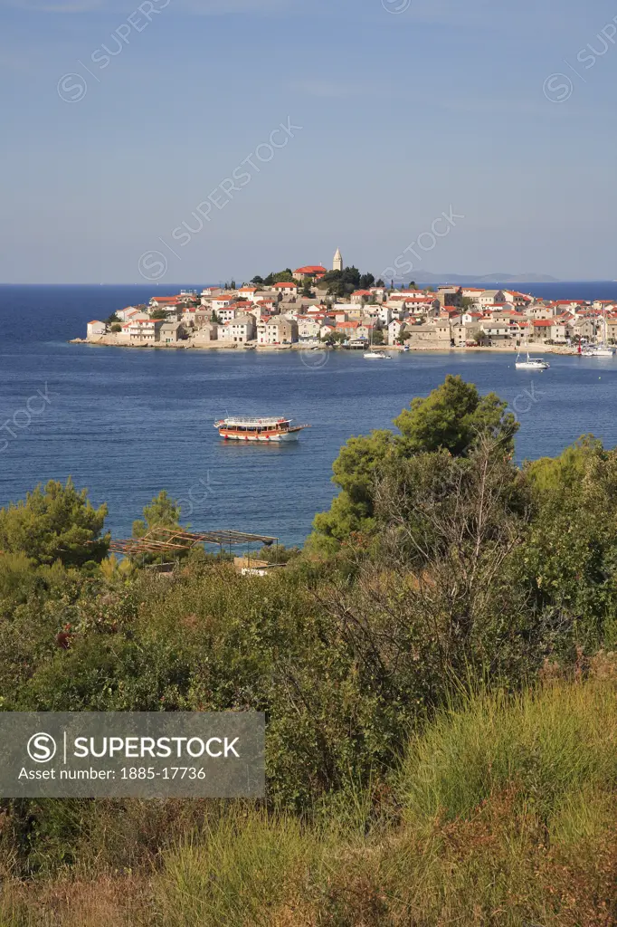 Croatia, Dalmatia, Primosten, View over sea to town