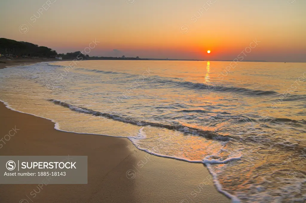 Spain, Costa Dorada, Cambrils , Miami Platja at sunset