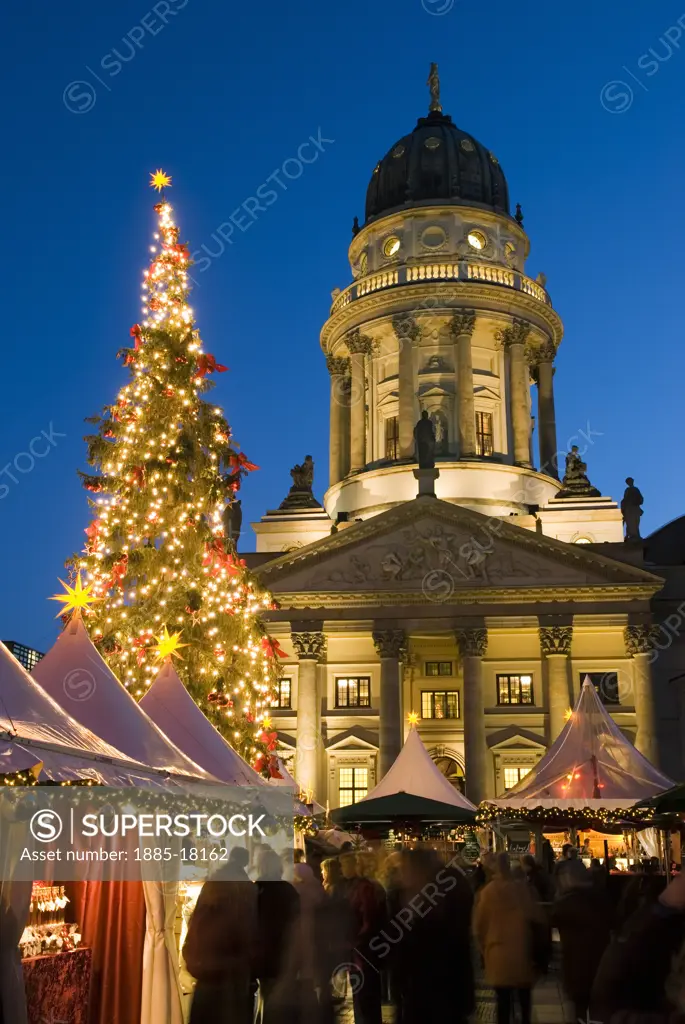 Germany, Brandenburg, Berlin, Christmas Market in the Gendarmenmarkt