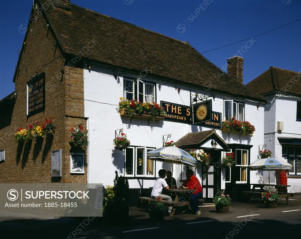 UK - England, Oxfordshire, Nettlebed, The Sun Inn