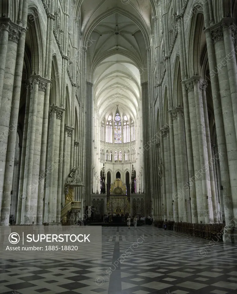 France, Picardy, Amiens, Notre Dame Cathedral - interior