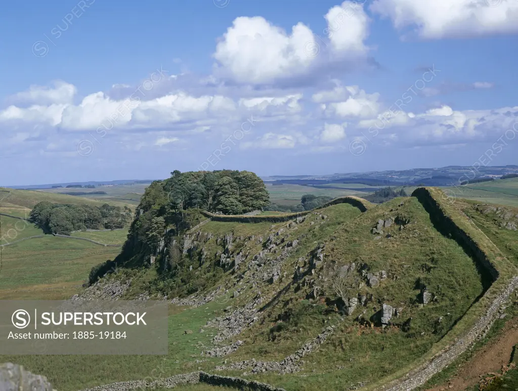 UK - England, Northumberland, Hadrians Wall, Hadrians Wall and rural scenery