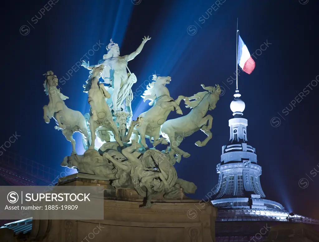 France, , Paris, Quadriga statue on top of Palais Royal at night