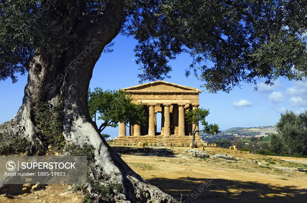 Italy, Sicily, Agrigento, Valley of the Temples - Valley of the Temples