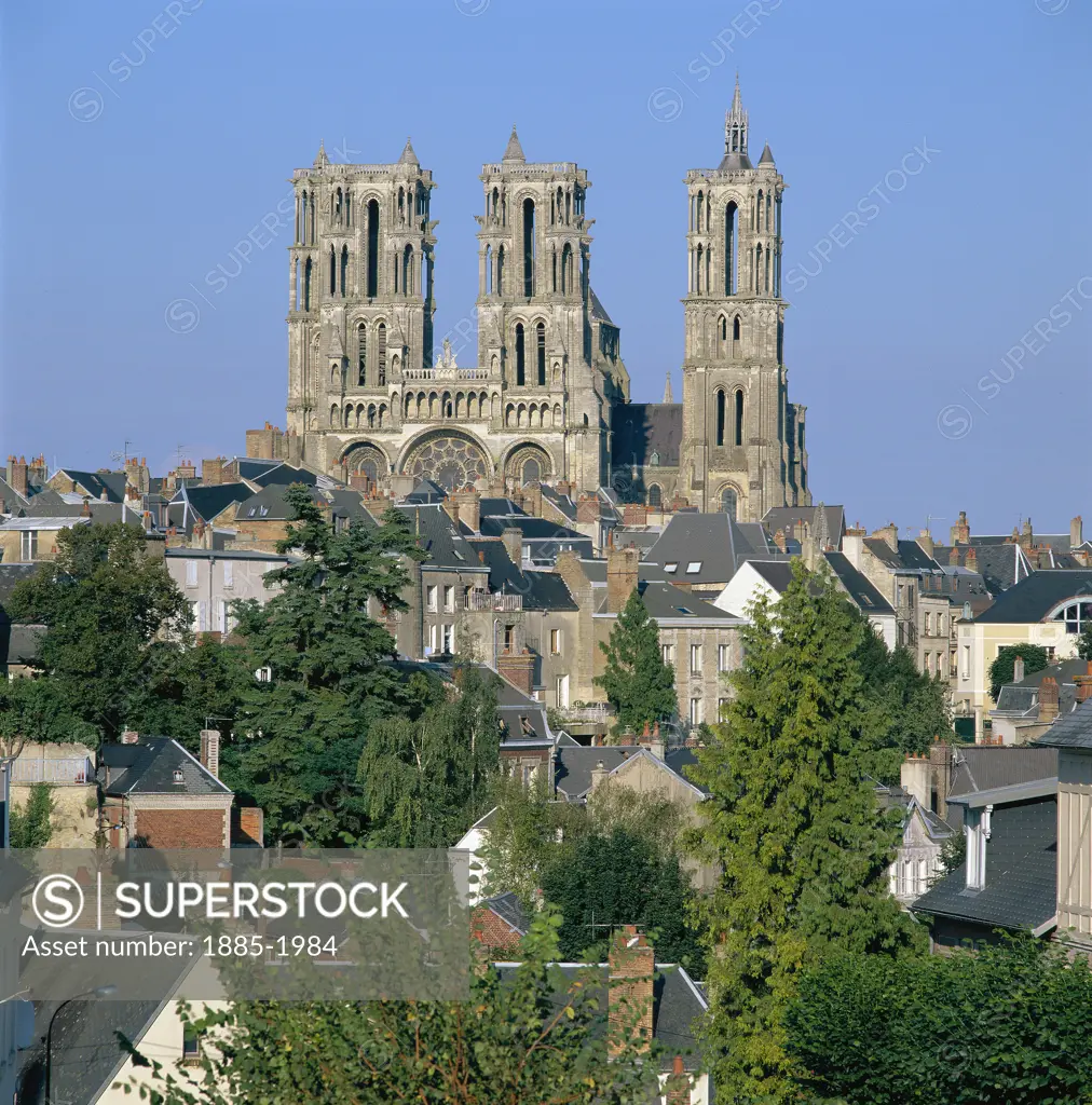 France, Picardy, Laon, Cathedral and Town