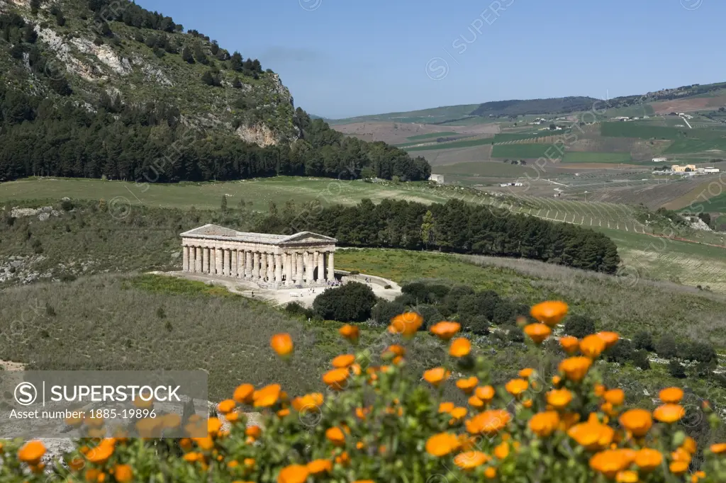 Italy, Sicily, Segesta, View over the ancient temple and farmland 