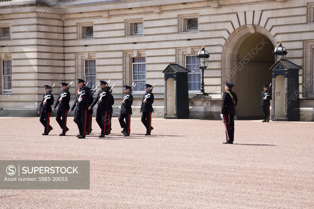 UK - England, , London, Changing of the Guard at Buckingham Palace