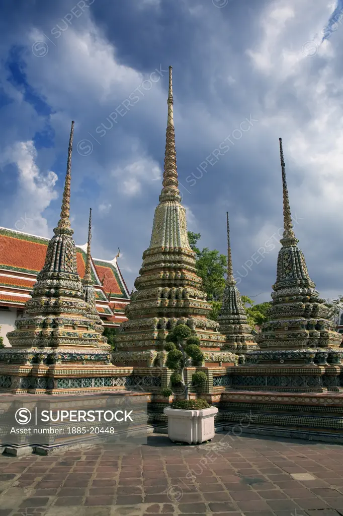 Thailand, , Bangkok, Wat Po - the great chedis