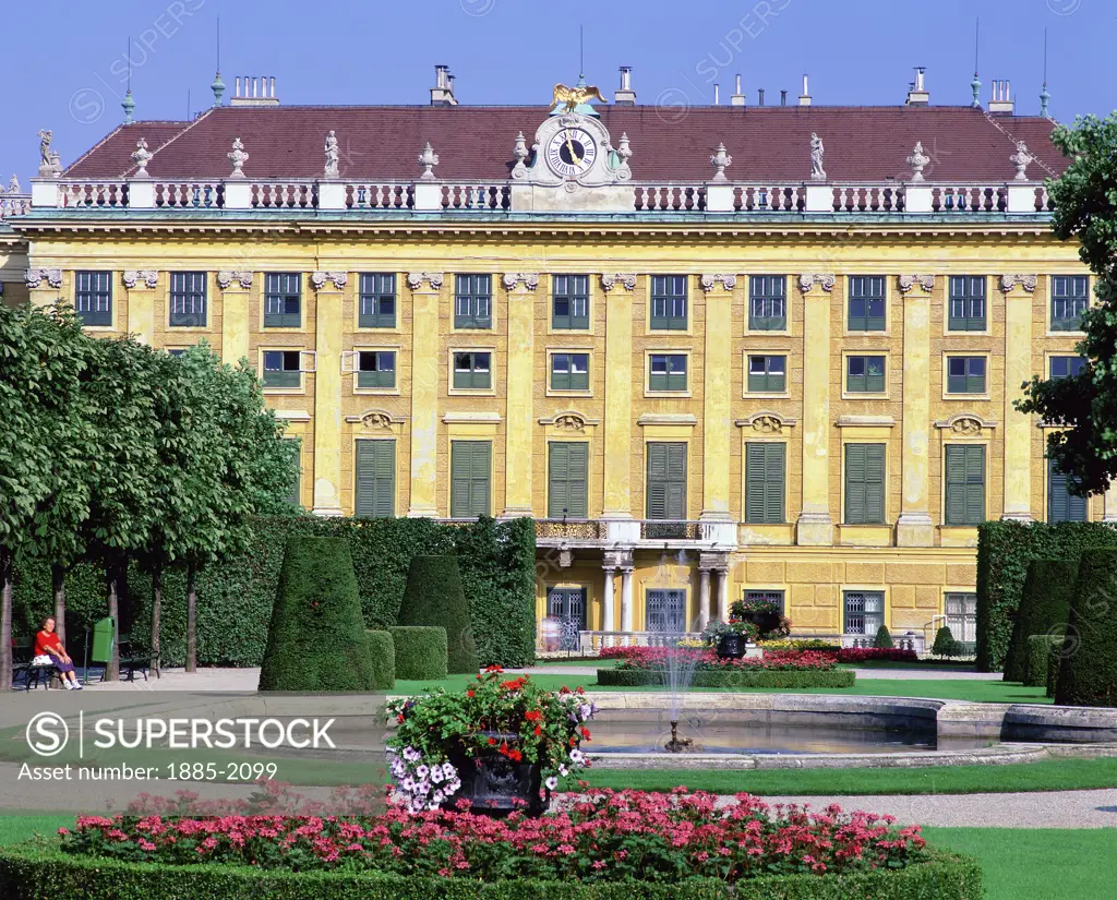 Austria, , Vienna, Schloss Schonbrunn and gardens