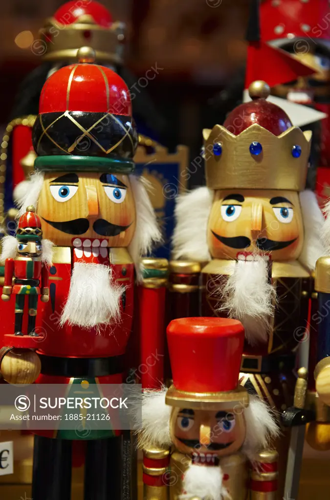 Germany, Brandenburg, Berlin, Christmas Market - decorations