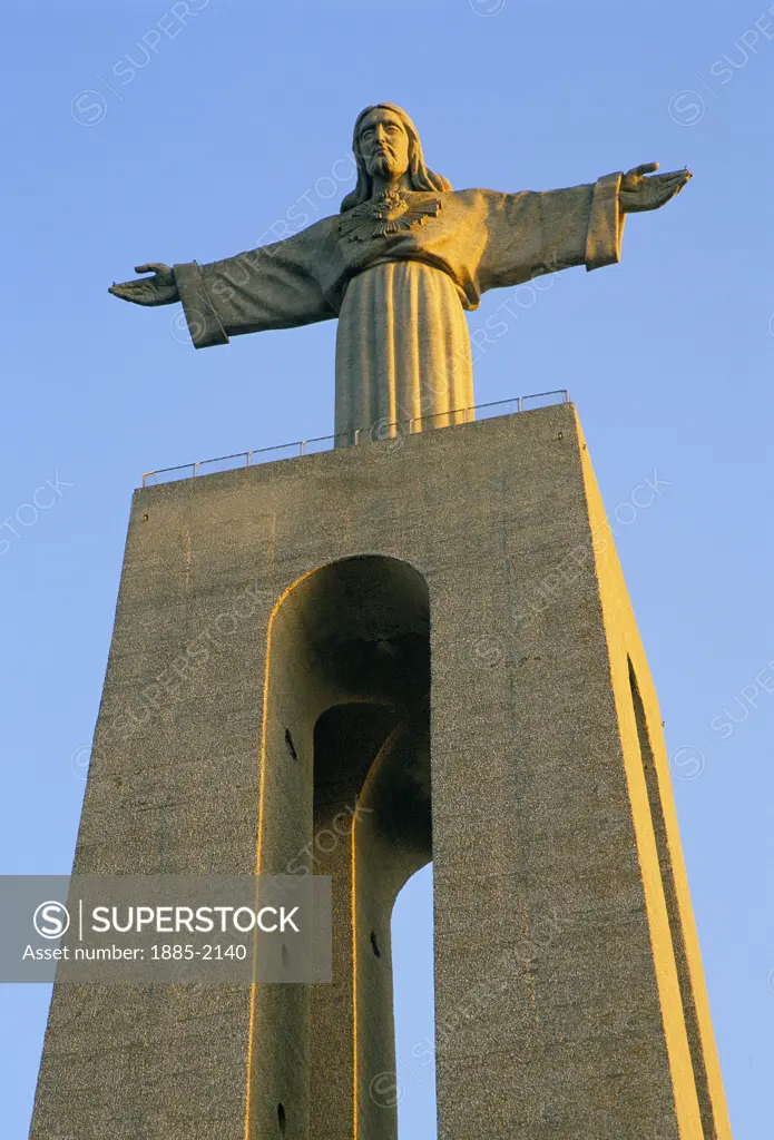 Portugal, Estremadura, Lisbon, Cristo Rei (statue of Christ the King)