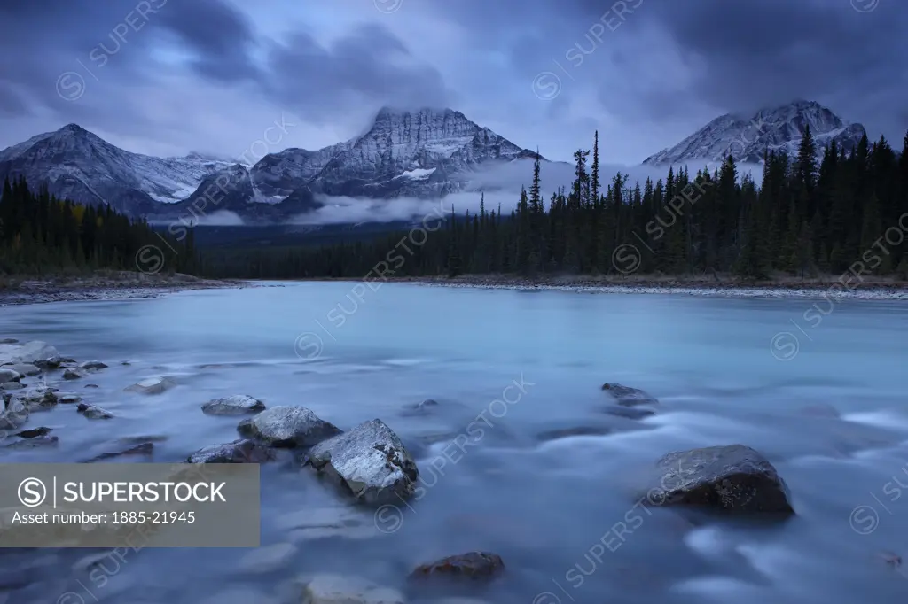 Canada, Alberta, Jasper National Park, the Athabasca River with Dragon Peak and the Winston Churchill Range at dawn