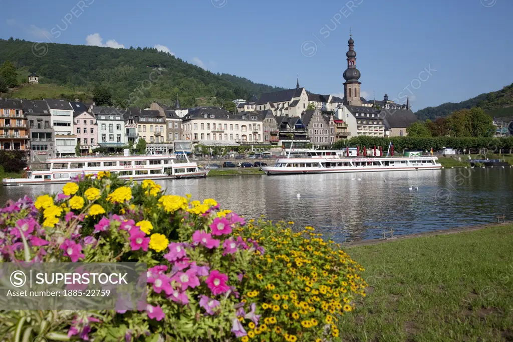 Germany, Rhineland-Palatinate, Cochem, Cruise Boats & Mosel River