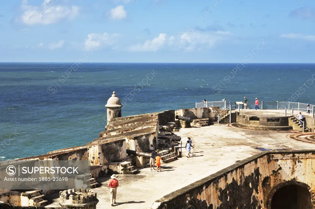 Caribbean, Puerto Rico, San Juan, El Morro fort and Atlantic Ocean