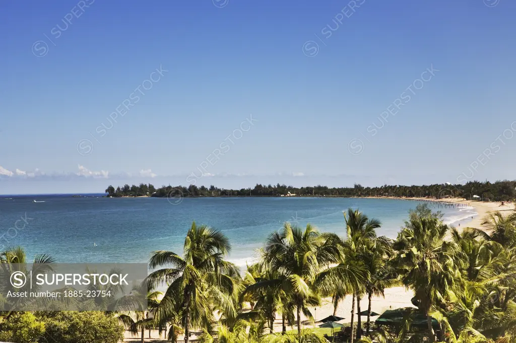 Caribbean, Puerto Rico, San Juan, View over Isla Verde beach