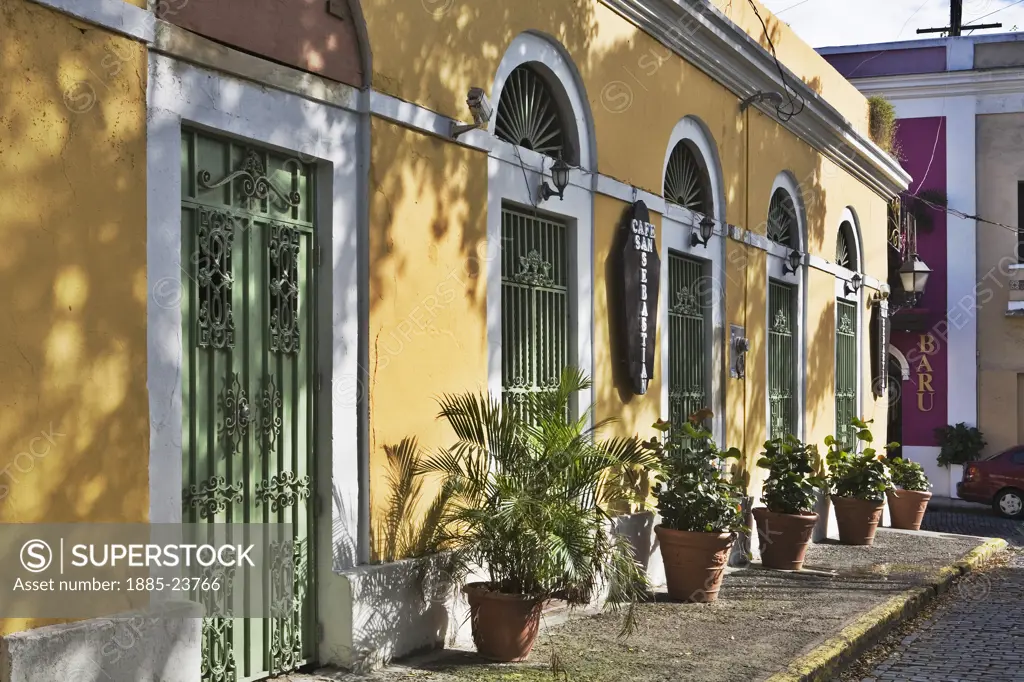 Caribbean, Puerto Rico, San Juan, Colonial architecture in Old San Juan