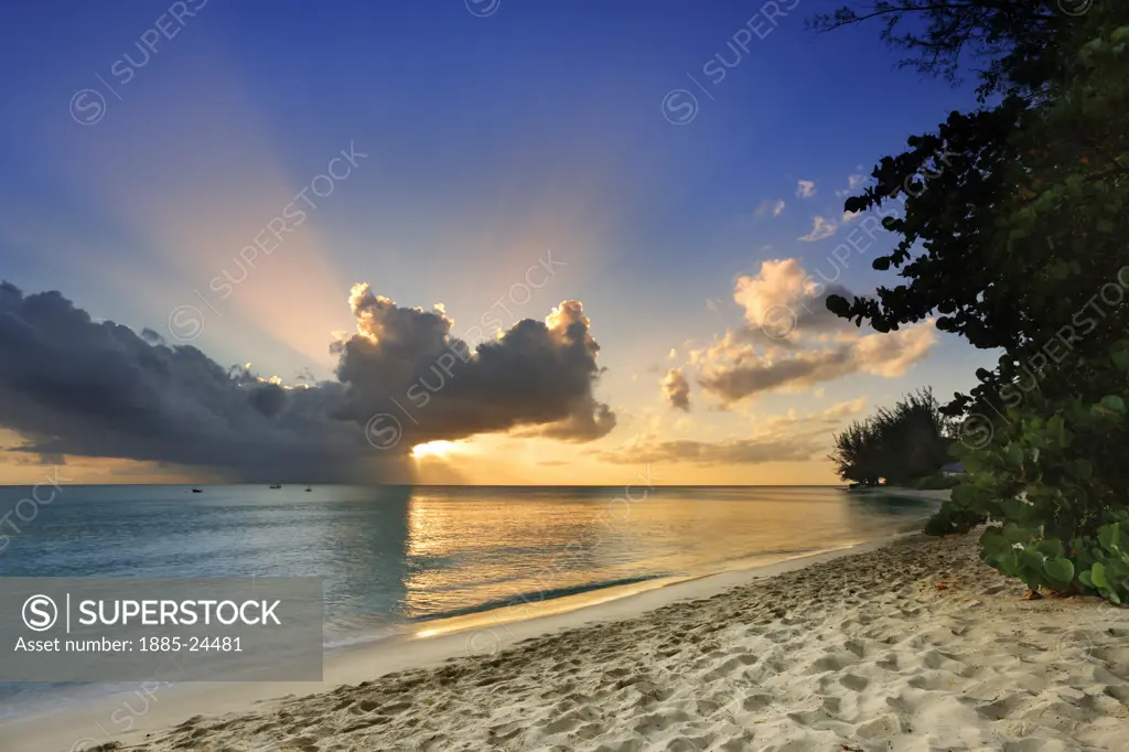 Caribbean, Barbados, Holetown - near, Dramatic sunset over sea