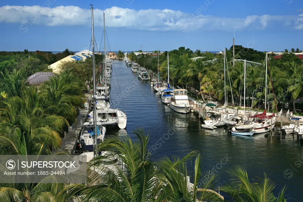 USA, Florida, Key Largo, View over boat lined canal