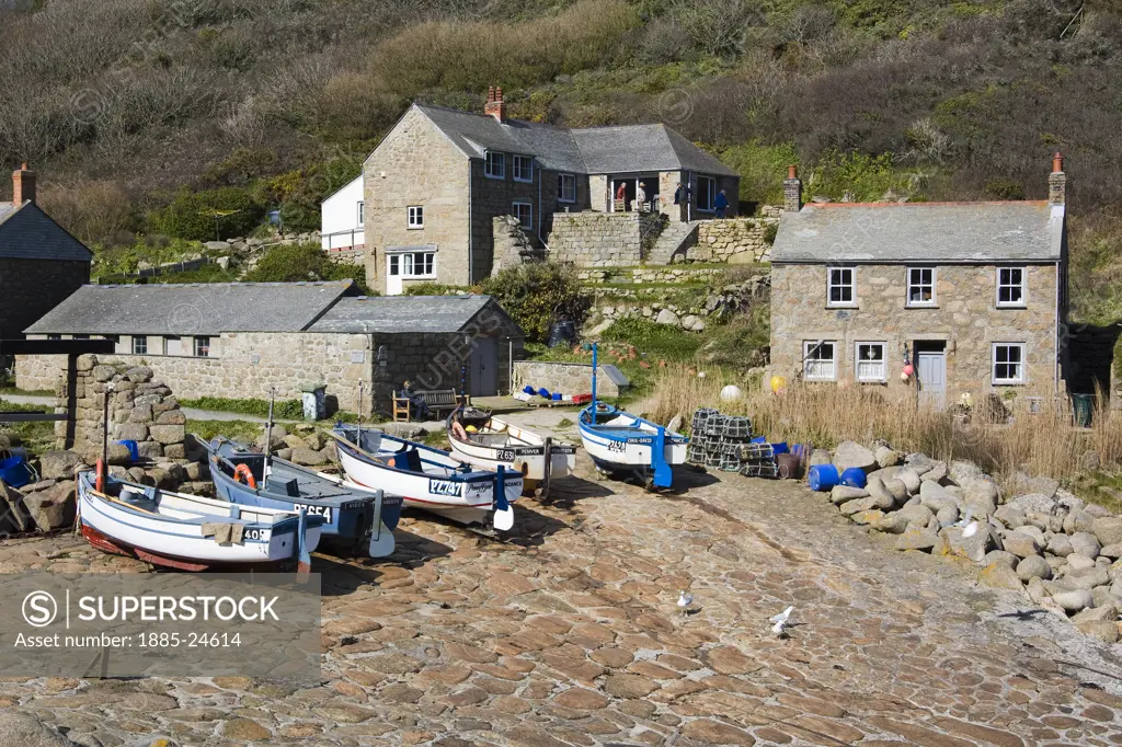 UK - England, Cornwall, Penberth Cove, Cottages and fishing boats