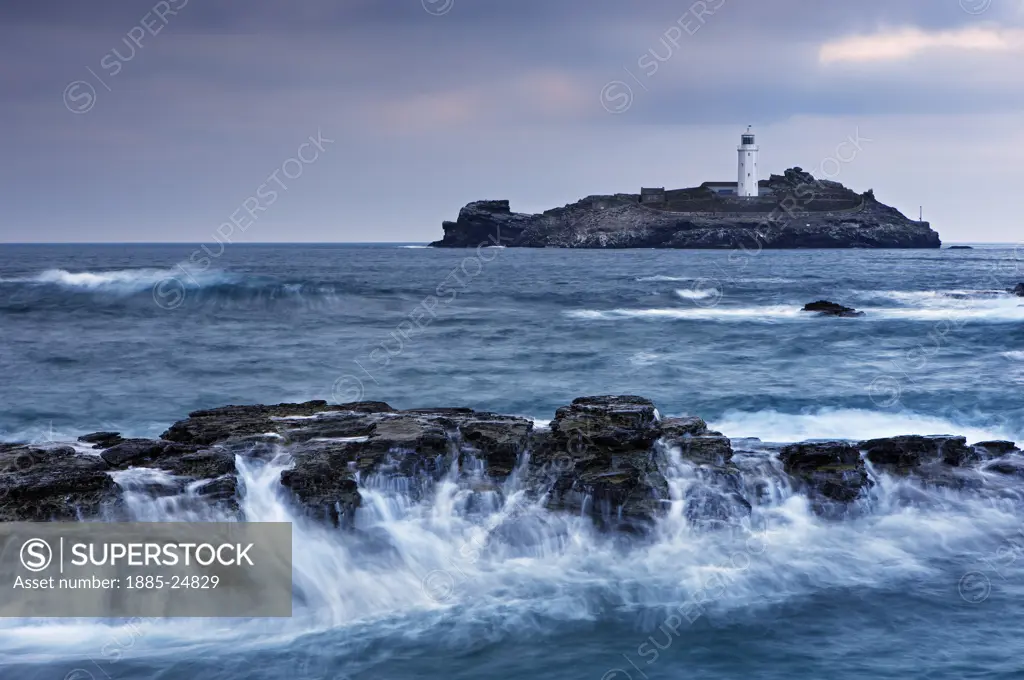 UK - England, Cornwall, Hayle - near, Lighthouse at Godrevy Point