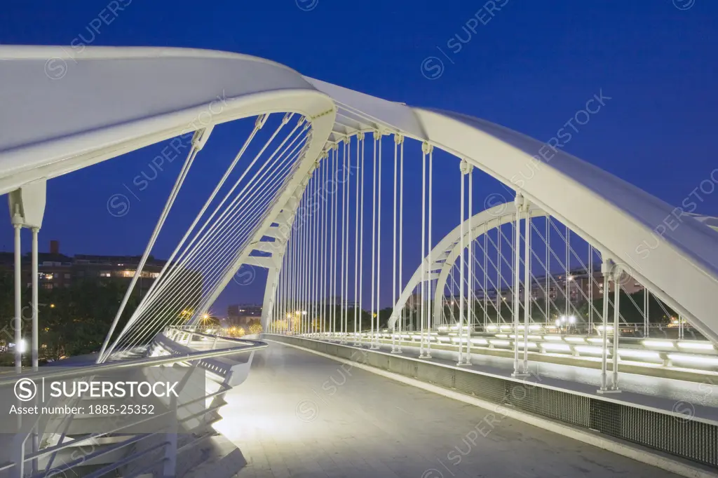 Spain, Catalunya, Barcelona, The Bac de Roda bridge at dusk