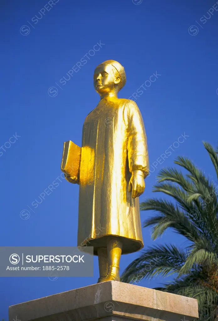 Tunisia, The Sahel, Monastir, Statue of Habib Bourgiba