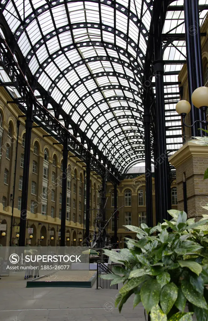 UK - England, London, The Hays Galleria on the south bank