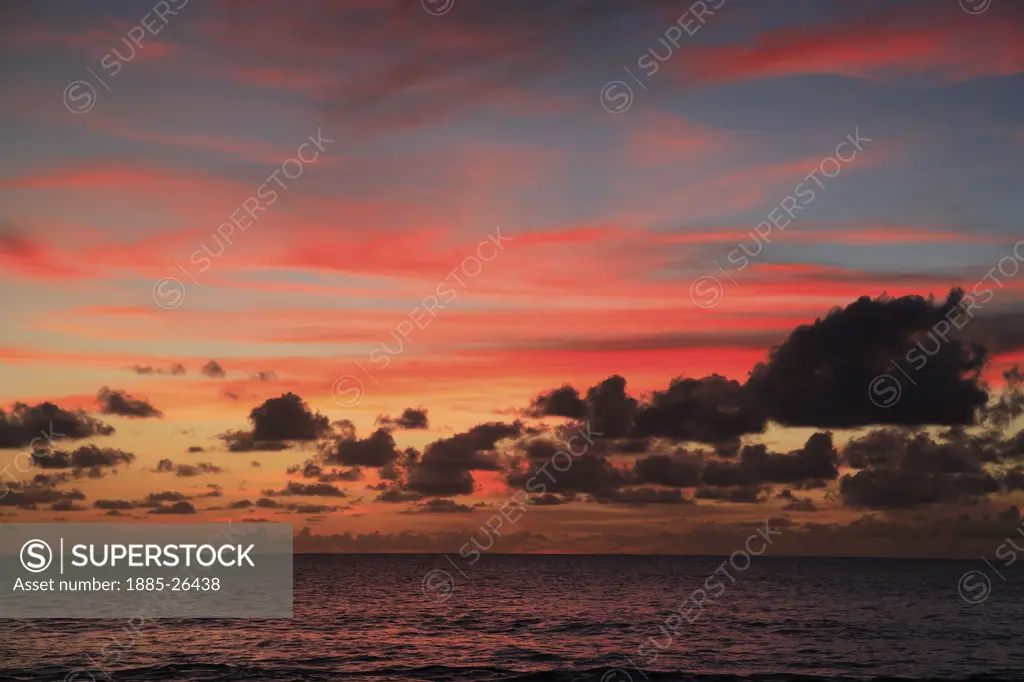 Caribbean, Barbados, St Peter, Sunset over the sea