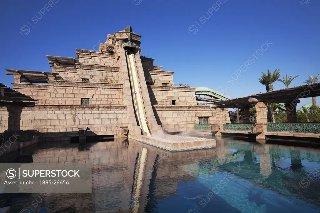 United Arab Emirates, Dubai, Atlantis Palm Jumeirah Hotel - Leap of Faith waterslide