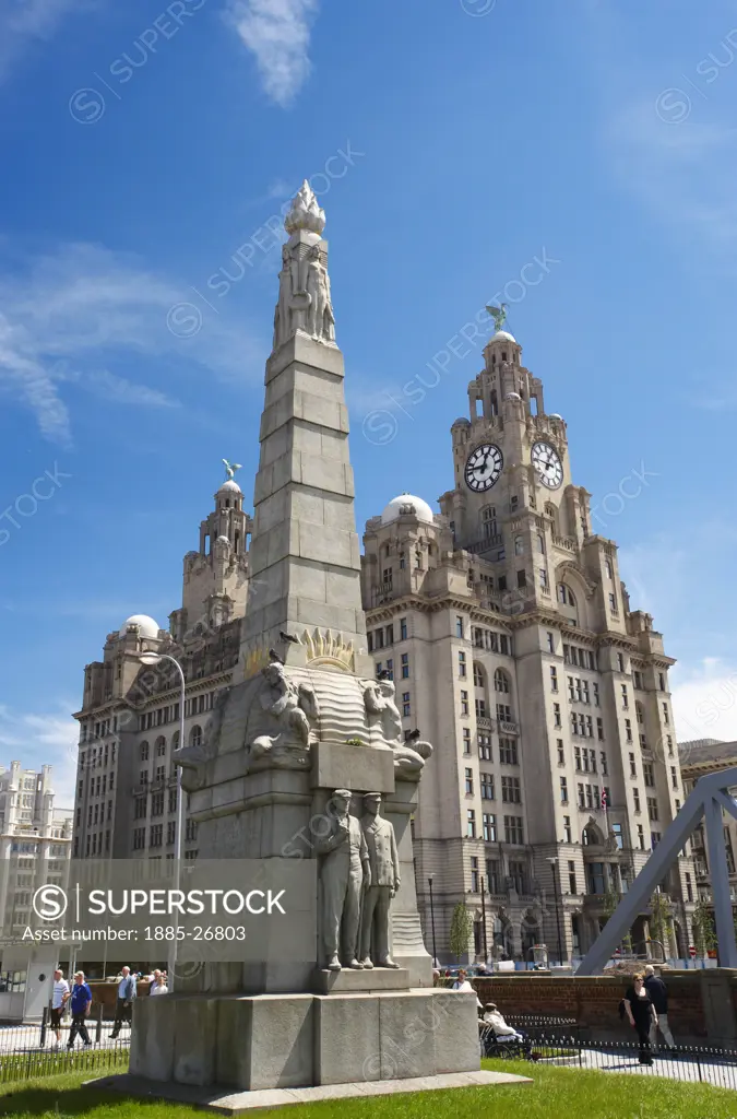 UK - England, Merseyside, Liverpool, Royal Liver Building and Titanic Memorial