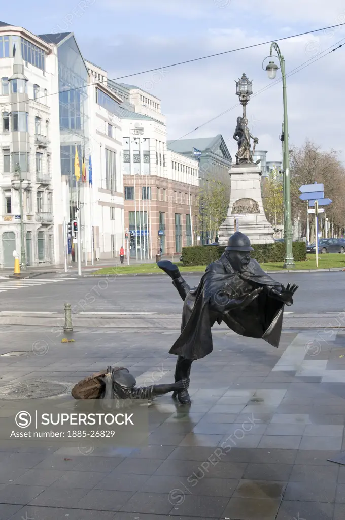 Belgium, Flanders, Brussels, De Vaartkapoen statue in Place Sanctelette