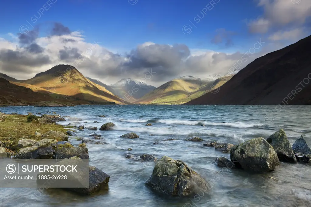 UK- England, Cumbria, Lake District National Park, Clouds over Wastwater