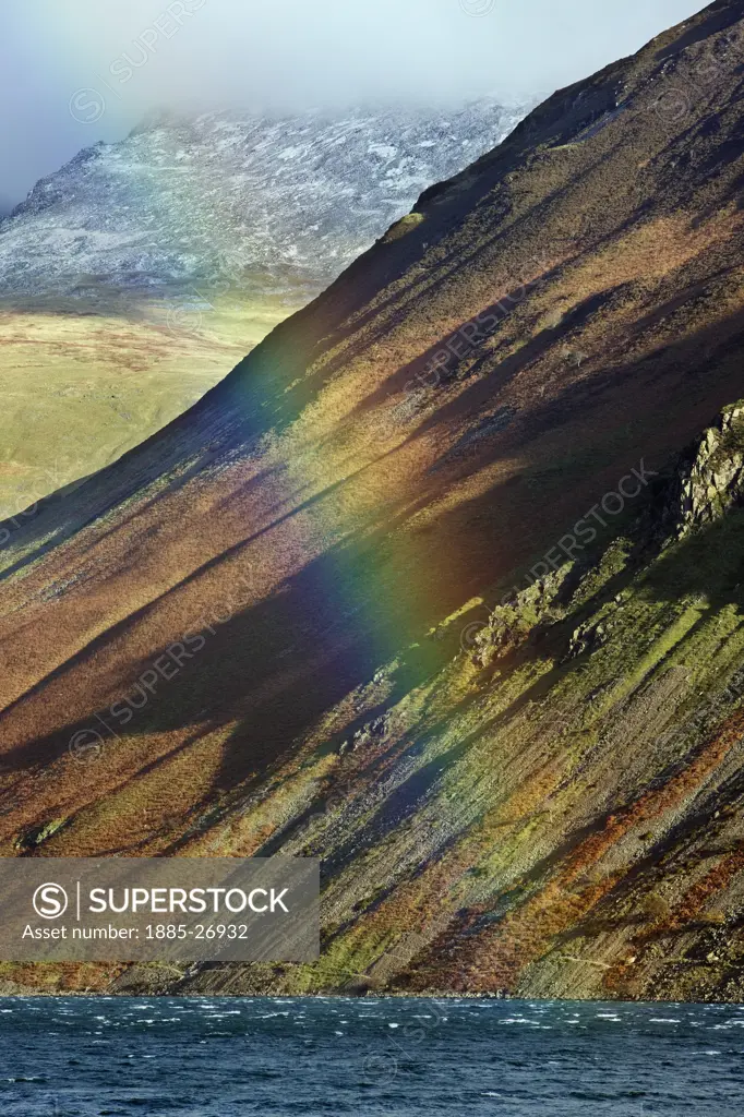 UK- England, Cumbria, Lake District National Park, Rainbow over Wastwater