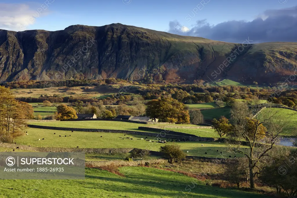 UK- England, Cumbria, Wasdale, View over Wasdale in autumn