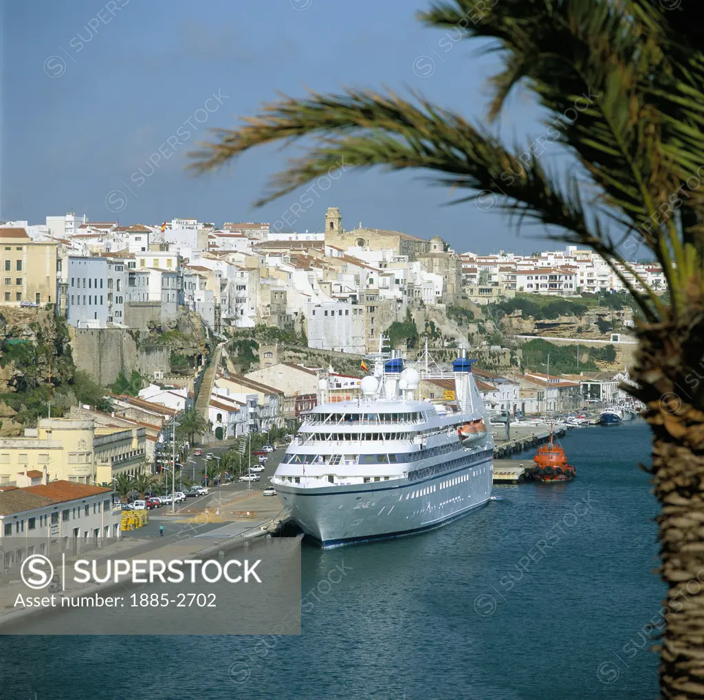 Balearic Islands, Menorca, Mahon, Harbour view with the Cruiseship Seabourn Legend.