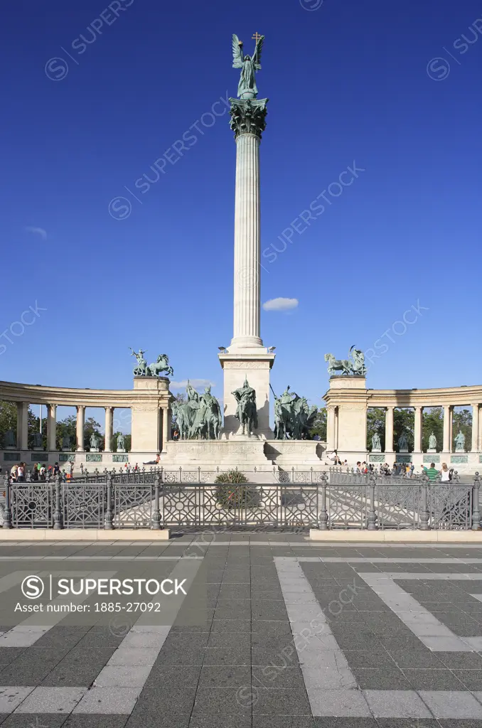 Hungary, Budapest, Heroes Square - Millennium Monument