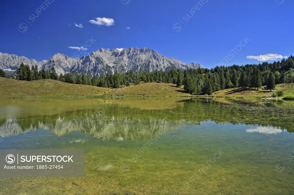 Germany, Bavaria, Mittenwald - near, Lake Wildensee  and Karwendel mountains