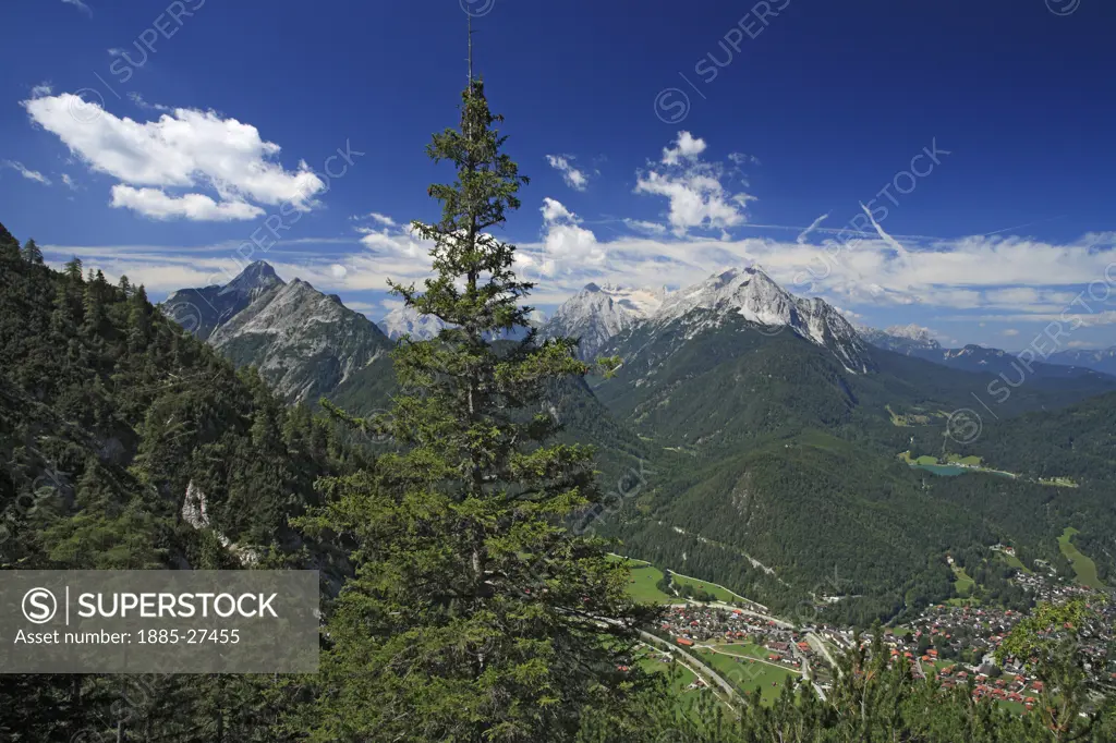 Germany, Bavaria, Mittenwald - near, View over Mittenwald and Wetterstein range from Karwendel