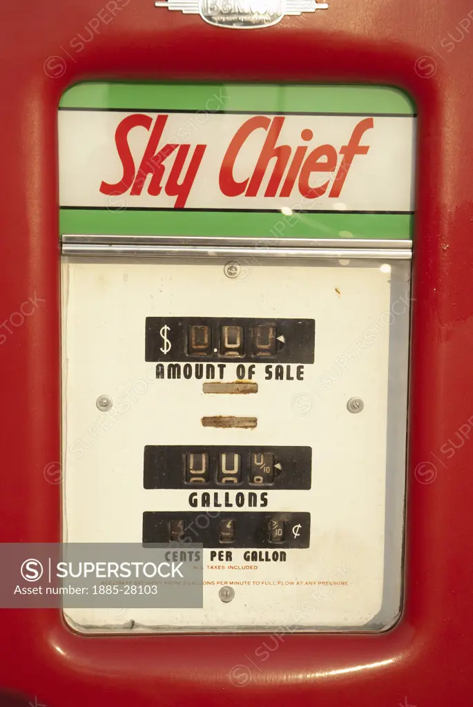 USA, Illinois, Dwight, Ambler Becker Gas Station - detail of old gas pump