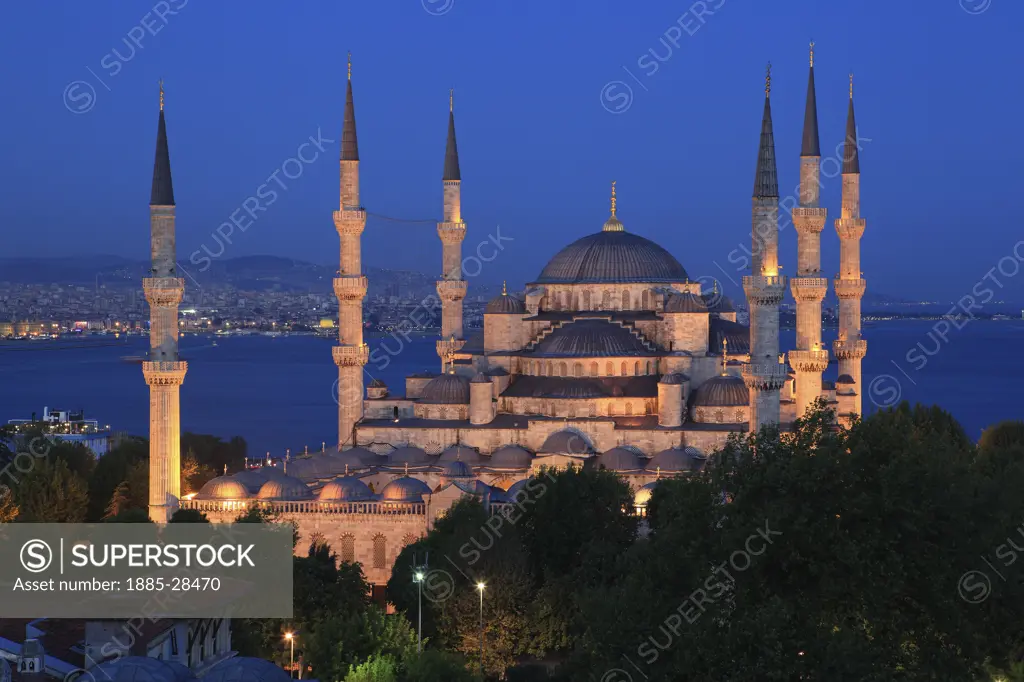 Turkey, Istanbul, Blue Mosque at night