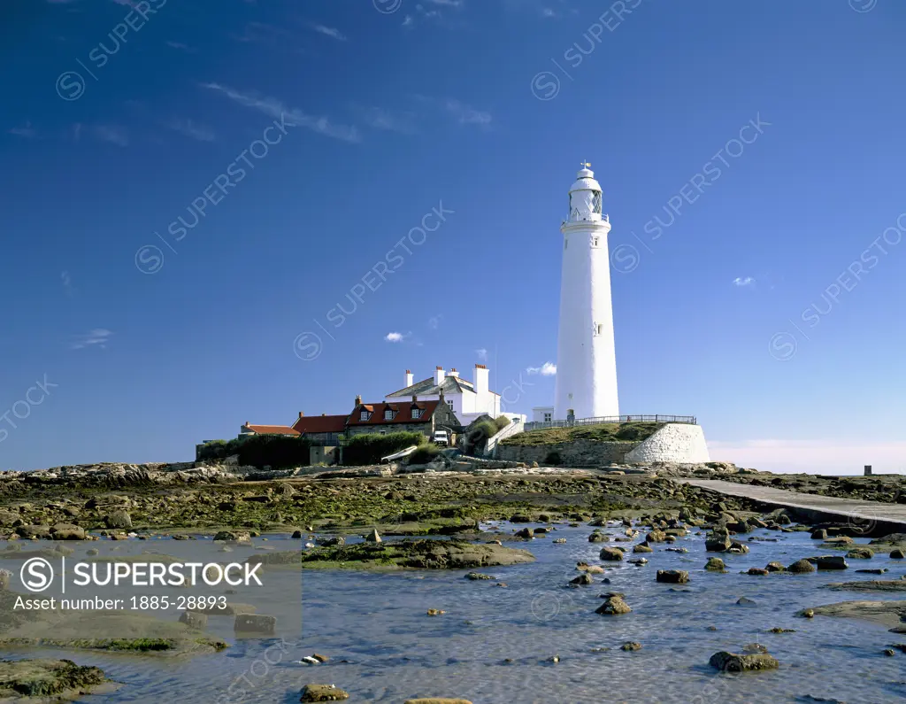 UK - England, Tyne and Wear, Whitley Bay, St Marys Lighthouse